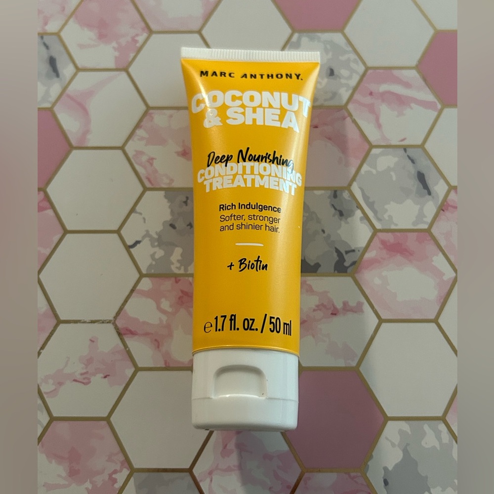Marc Anthony Coconut & Shea Conditioning Treatment